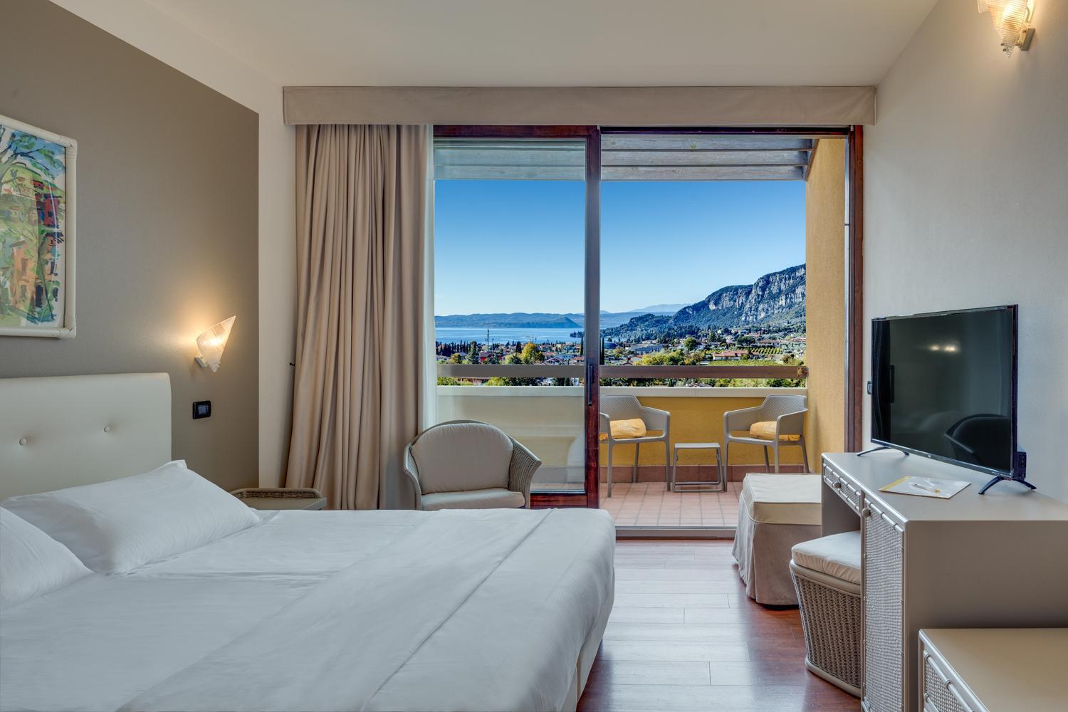 Hotel Poiano Garda 4*